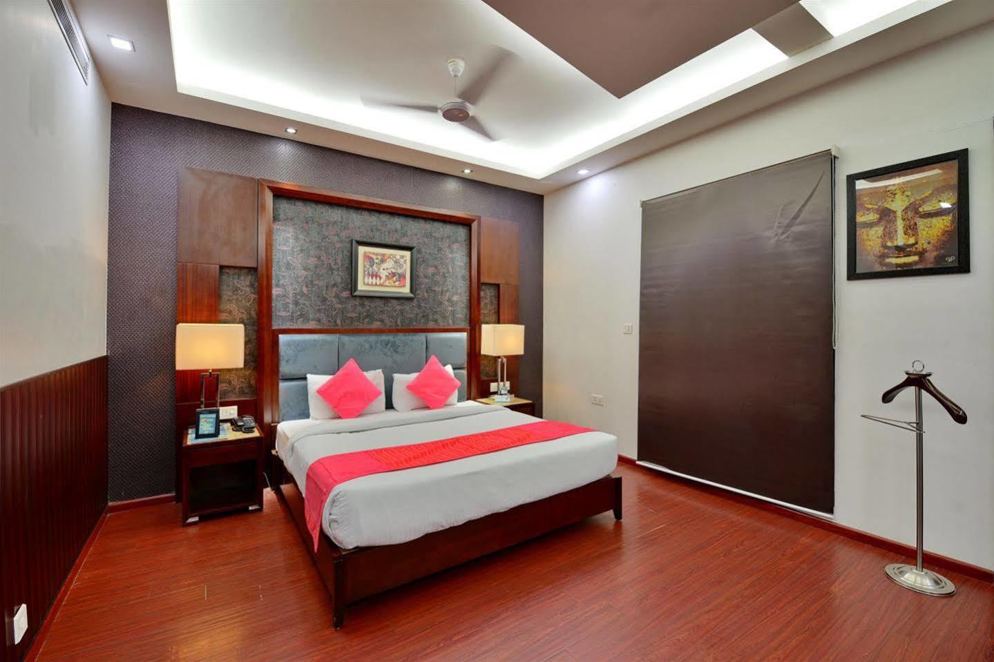 Hotel Prem Plaza Karnal Luaran gambar